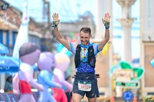 BIB: 5003
                            <button type="button" onclick="openModal(24883087)" class="btn btn-primary btn-sm float-right btn-popup" data-toggle="modal" data-target=".modal-high-quality">
                        <i class="fas fa-shopping-cart"></i> Add to Cart
                    </button>
                                            <button type="button" onclick="isThisMe(24883087, true)" class="btn btn-success btn-sm float-right btn-popup btn-isme hidden" data-toggle="tooltip" data-placement="bottom" title="นี่คือรูปของคุณใช่ไหม คลิกที่นี่เพื่อเอาเข้าอัลบั้ม">
                        <i class="fas fa-plus"></i> Add to album
                    </button>
                    <button type="button" onclick="isThisMe(24883087, false)" class="btn btn-warning btn-sm float-right btn-popup btn-isnotme hidden">
                        <i class="fas fa-ban"></i> Remove from album
                    </button>